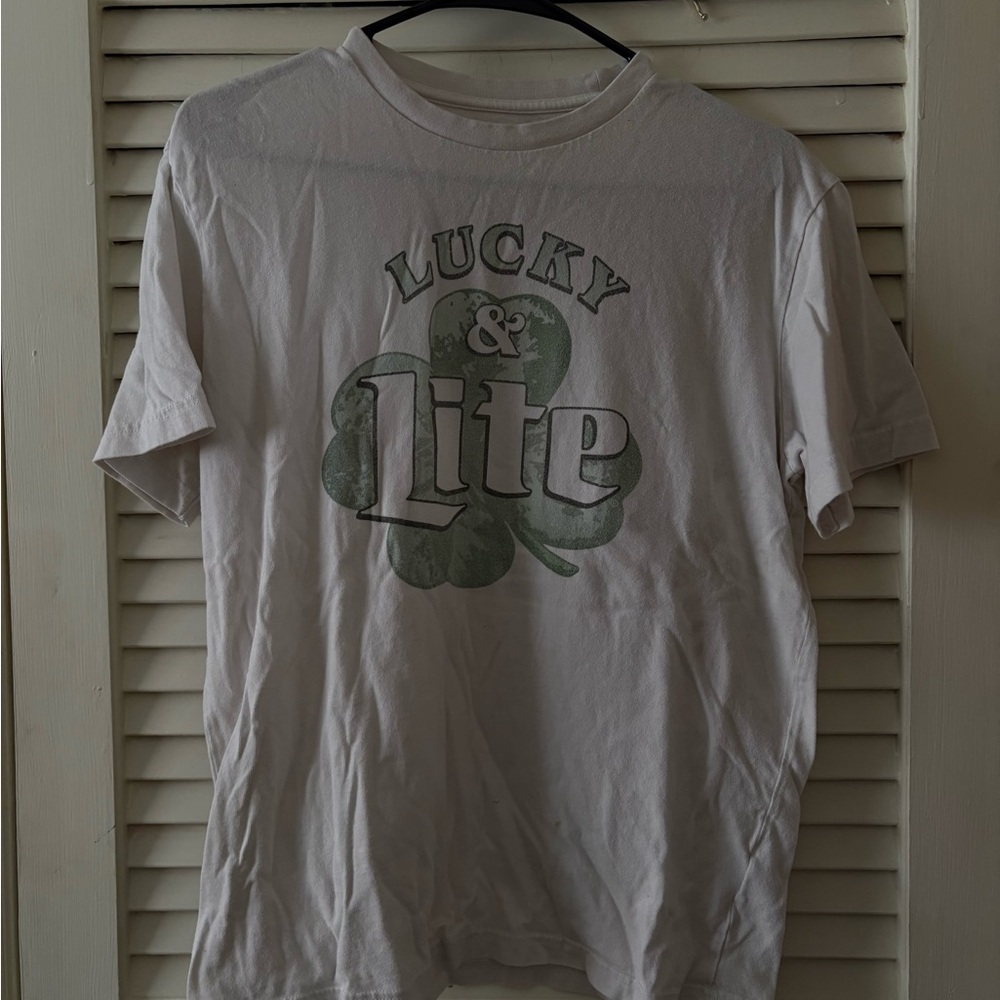 American Eagle Outfitters White Graphic Tee